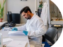 C2i Genomics & AstraZeneca Team Up to Advance Cancer Therapy